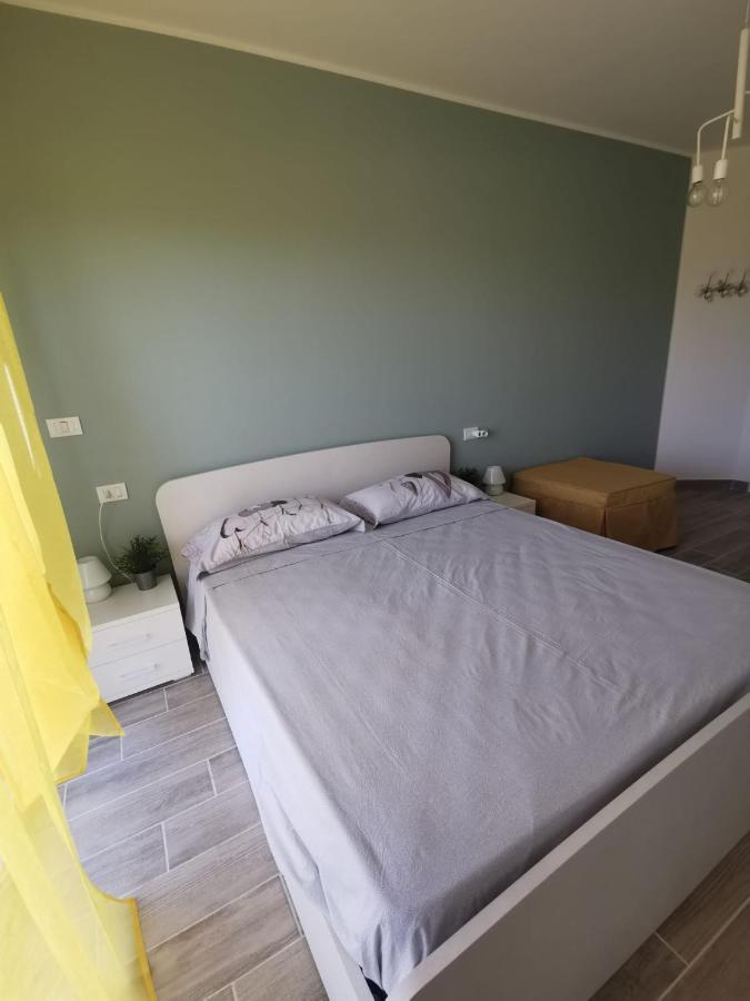 Apartamento Il Piacere Pineto Exterior foto